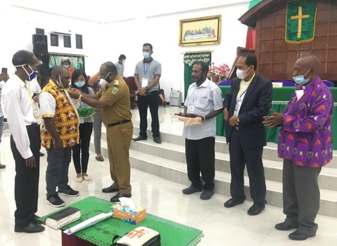 
 Pelepasan Tanda Peserta