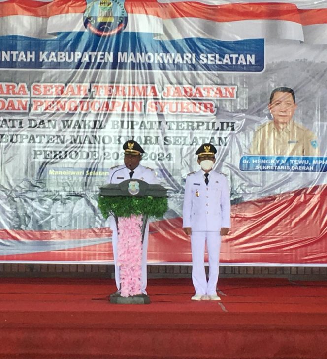 
 Sertijab dengn Plh, Bupati Waran Minta Masyarakat Terus Dukung Kepemimpinannya