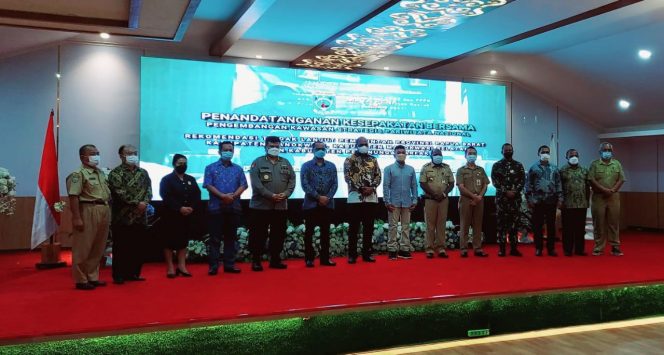 
 Bupati Mansel Teken MoU KSPN dan Pengembangan Teknologi Inovasi Produk Kakao & Kopi
