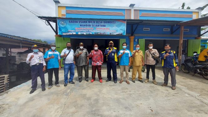 
 Pemda Mansel Beri Bantuan 2 Unit Mini Bus Ke BUMDES Mandiri Sejahtera