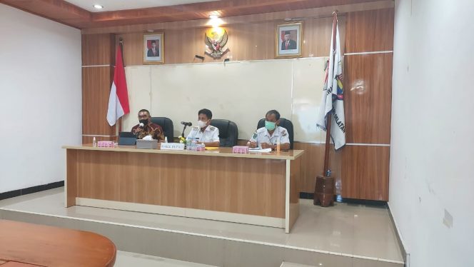 
 Pimpin Rapat Dengan BPJS Kesehatan, Wabup Rengkung Minta OPD Terkait Singkronkan Data