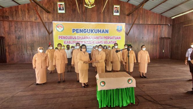 
 Pengurus DWP Kab. Mansel Masa Bhakti 2020-2024 Dikukuhkan