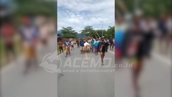 
 Diduga Meninggal Karena Vaksin, Amuk Massa Pecah Di Mansel