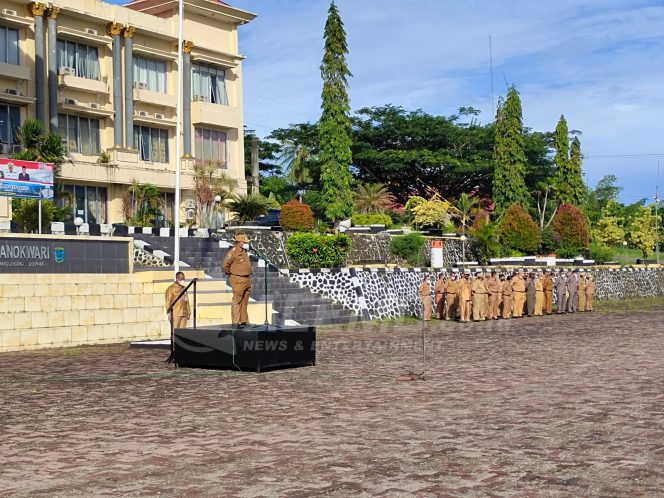 
 Bupati Manokwari Minta OPD Segera Selesaikan Laporan Keuangan