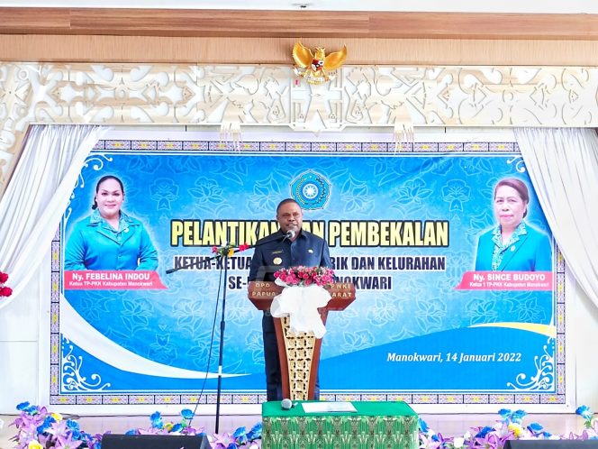 
 Ini Pesan Bupati Dalam Pelantikan Ketua TP-PKK Distrik dan Kelurahan se-Kabupaten Manokwari