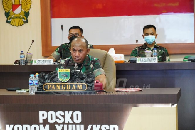 
 Pangdam XVIII/Kasuari Ingatkan Prajuritnya Selalu Waspada dan Siap Laksanakan Tugas.