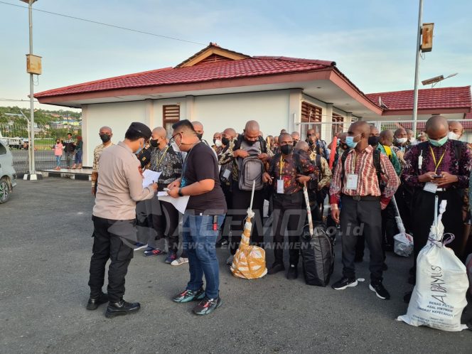 
 Polda PB Berangkatkan 339 Casis Bintara Reguler  dan 19 Tamtama, Hasil Seleksi Penerimaan Polri T. A. 2021