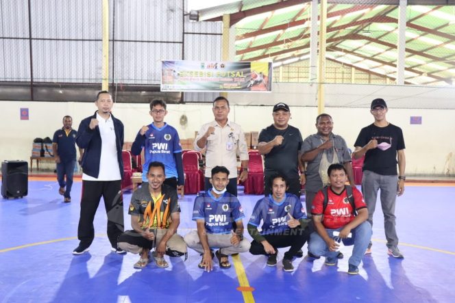 
 Rangkaian HPN, PWI Papua Barat Gelar Eksebisi Futsal