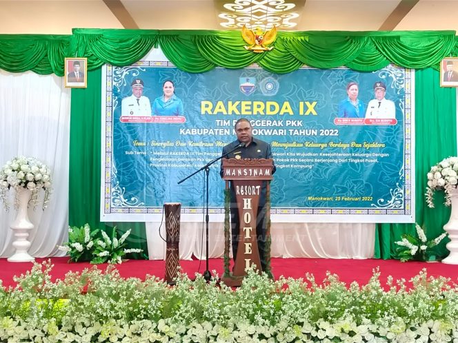 
 Buka Rakerda PKK, Bupati Hermus Pesan Hasilkan Program Kerja Yang Inovatif
