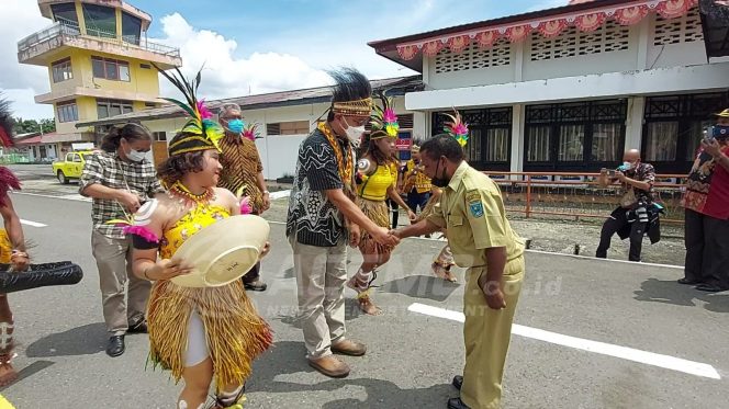 
 Dirjen Kebudayaan Kemendikbudristek, Hilmar Farid Kunjungi Papua Barat