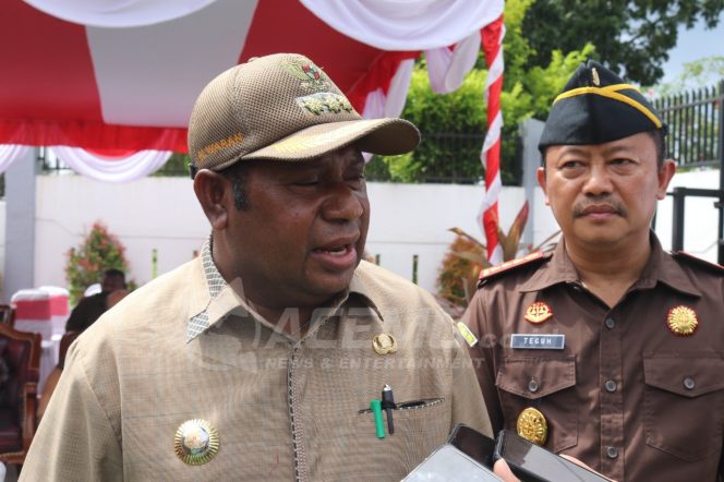 
 Bupati Waran Sebut Mansel Adopsi Tatanan Pemerintah Bebas Korupsi Hingga Tingkat Kampung