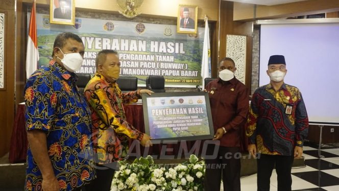 
 Ganti Rugi Perpanjangan Runway Bandara Rendani Tahap I Capai Rp 24 Milyar