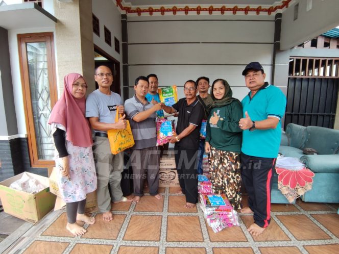 
 IKASWARA Manokwari Berbagi Ramadhan Berkah untuk Anggota Kurang Mampu