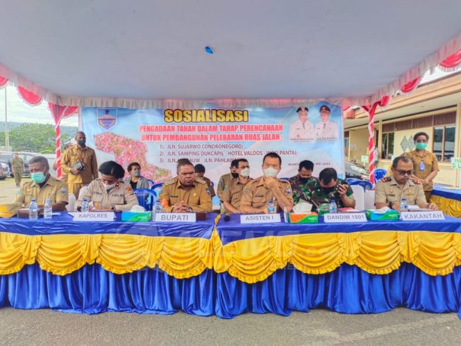 
 Ruas Jalan Akan Diperlebar, Pemda Manokwari Minta Dukungan Masyarakat