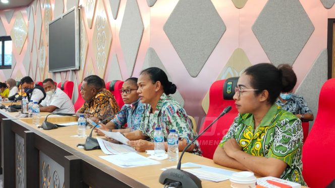 
 Pj. Gubernur dan Ketua TP PKK Papua Barat Akan Sambut Kedatangan Delegasi W20 di Manokwari.