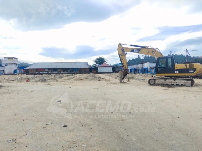 
 Pembangunan Pasar Darurat Wosi Terkendala Bahan Bangunan
