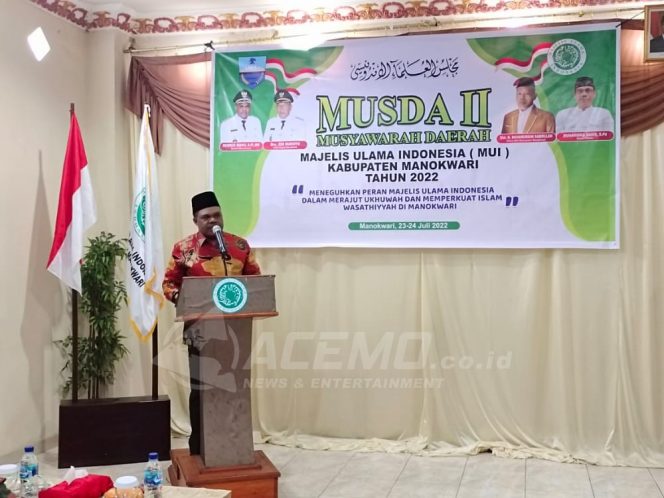 
 Buka Musda II MUI Manokwari, Bupati Hermus Ingin MUI Jadi Wadah Bagi Ormas Islam