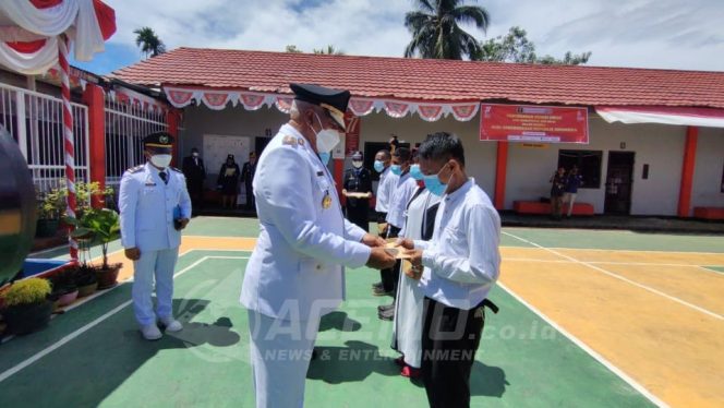 
 813 Narapidana PB Terima Remisi HUT ke-77 RI, 16 Diantaranya Bebas Langsung