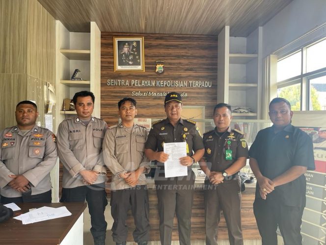 
 Cemarkan Nama Jaksa, Persaja Papua Barat Polisikan YouTuber Alvin Lim
