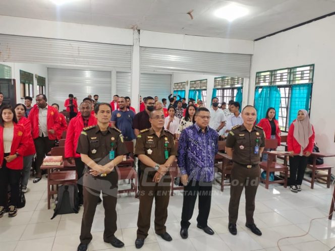 
 Jaksa Masuk Kampus Sambangi STIH Caritas Papua