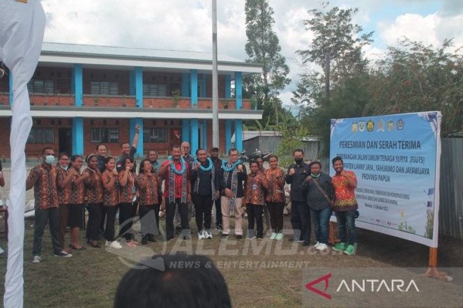 
 Sentuhan Pemerintah Untuk Masyarakat Minim Listrik di Papua