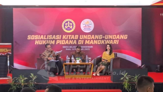
 Sosialisasi di Manokwari, Guru Besar Hukum: KUHP Nasional Sudah Terima Masukan Masyarakat