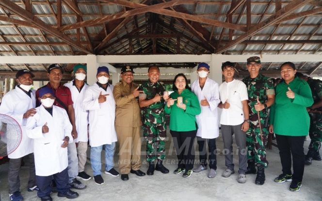 
 Pangdam XIII/Kasuari Kunjungi Pabrik Pengalengan Kepiting Di Kab. Teluk Bintuni