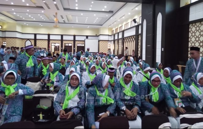 
 337 Calon Jamaah Haji Kloter 20 Asal Papua Barat Diberangkatkan Ke Madinah