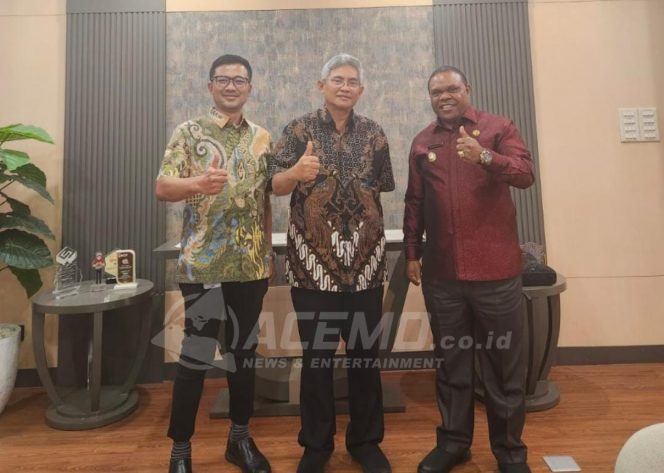 
 Tindaklanjuti Pertemuan Dengan Presiden RI, Bupati Hermus Temui Dirjen Bina Marga
