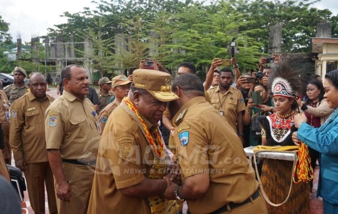 
 Bupati Hermus Sambut Kunjungan Perdana Pj Gubernur Ali Baham Ke Pemkab Manokwari