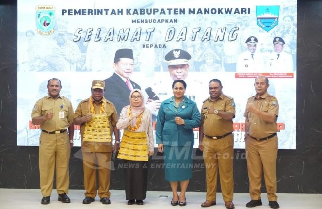 
 Bupati Manokwari Paparkan Proyek Strategis Kepada Pj. Gubernur Ali Baham Temongmere