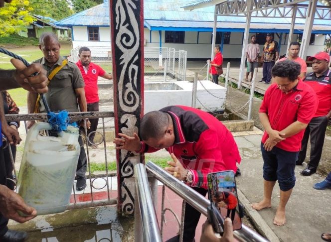 
 DPC PDIP  Manokwari Awali Kampanye Dengan Ritual Doa di Pulau Mansinam