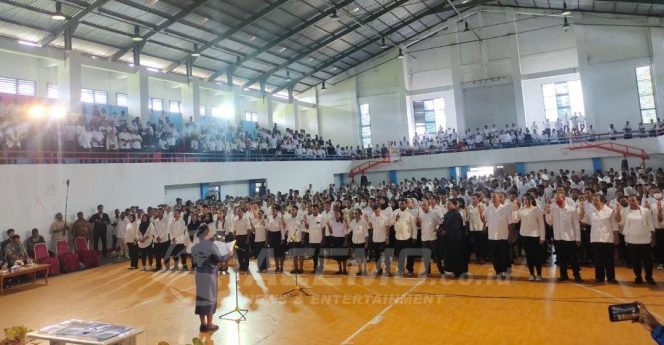 
 Lantik 4.711 KPPS, Ketua KPU Manokwari : Bekerjalah Dengan Profesional, Independen Dan Berintegritas