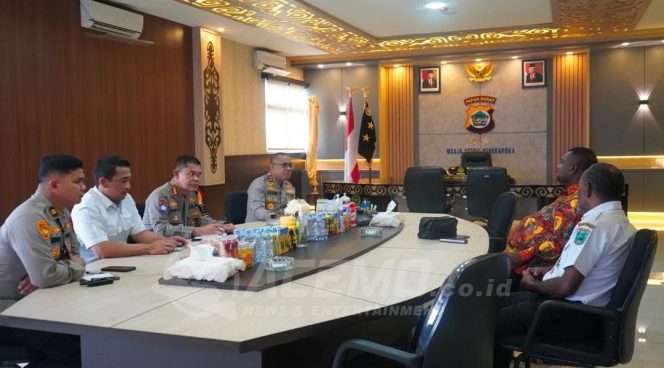 
 Kapolda Papua Barat Terima Audiensi  Ketua MRP Provinsi Papua Barat