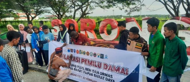 
 Sejumlah Ormas, Mahasiswa dan Masyarakat Di Sorong Tekankan Lima Poin Dalam Deklarasi Pemilu Damai