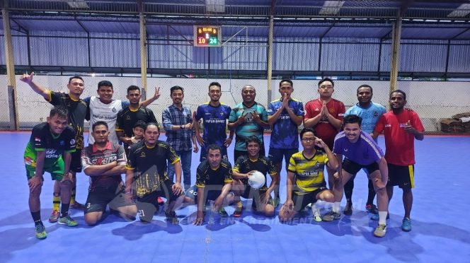 
 Tingkatkan Soliditas dan Silahturahmi, BI Bersama PWI Papua Barat Gelar Fun Futsal