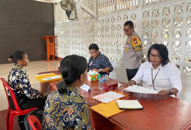 
 Kapolda Papua Barat Cek Pelaksanaan Rikmin I Penerimaan Anggota Polri di Manokwari