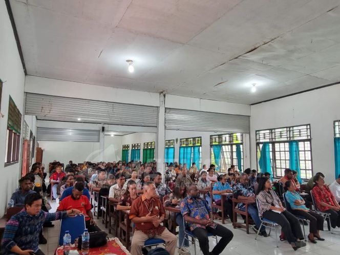 
 130 Mahasiswa Prodi Hukum dan Ekonomi UNCRI Ikuti Pembekalan KKN