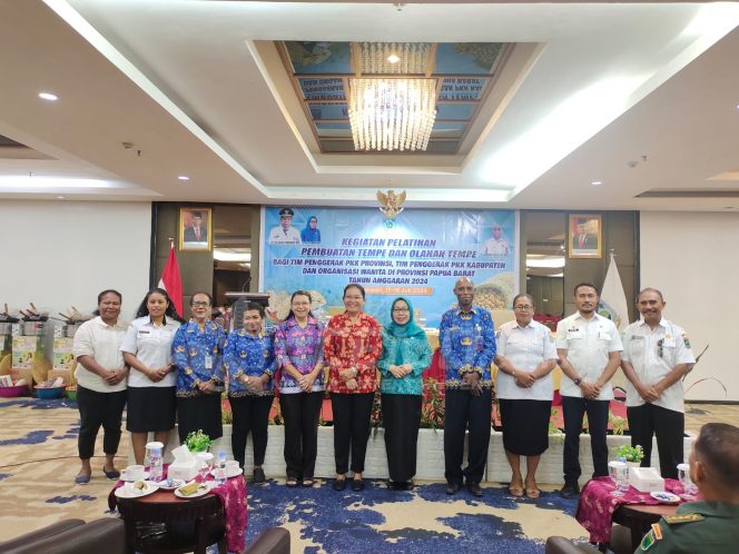 
 Ketua TP PKK Buka Kegiatan Pelatihan Olahan Tempe, Jadi Upaya Peningkatan Ekonomi Dan Juga Gizi Keluarga