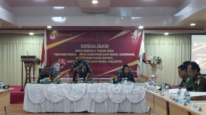 
 Jelang Pendaftaran, KPU Manokwari Sosialiasikan PKPU No.8 Tentang Persyaratan Calon