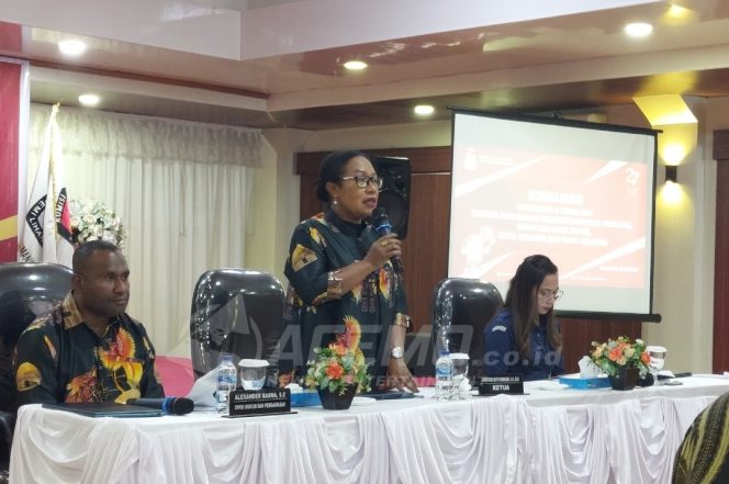 
 Ketua KPU Manokwari  Sebut Tidak Ada Aturan Khusus Calon Bupati/Walikota Harus OAP