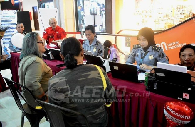 
 Iman Teguh : Permohonan Layanan Paspor Di Manokwari Cukup Tinggi