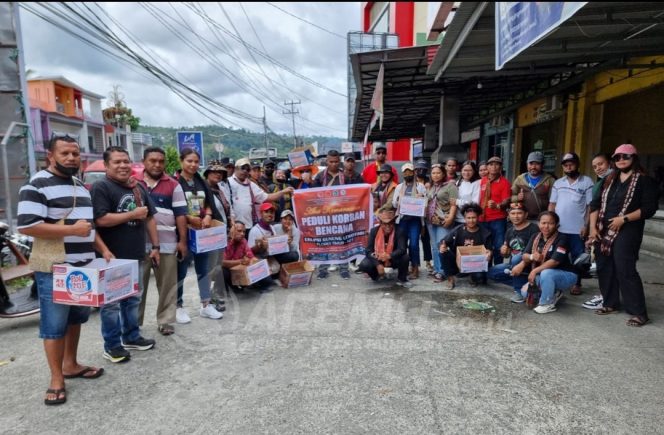 
 Flobamora Manokwari Kirim Donasi Rp.170 Juta Bagi Korban Erupsi Gunung Lewotobi