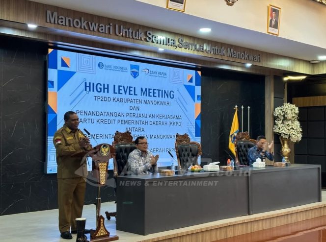
 Dorong Digitalisasi Keuangan, Pemkab Manokwari Teken PKS Dengan Bank Papua