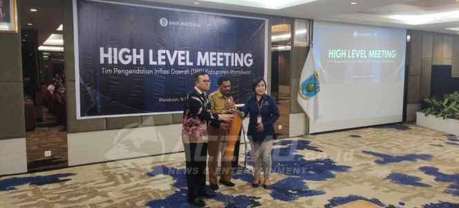 
 Plt. Sekda Manokwari Buka Hight Level Meeting TPID Antisipasi Perayaan Nataru