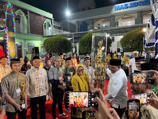 
 MTQ X Kabupaten Manokwari Resmi Ditutup, Distrik Manokwari Timur Raih Juara Umum.