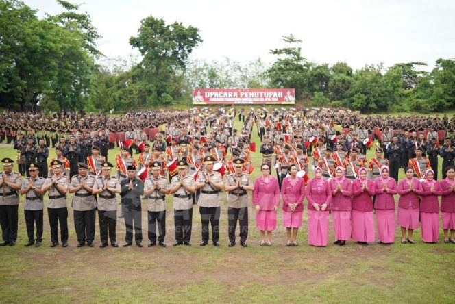 
 Wakapolda Papua Barat Hadiri Upacara Pelantikan Diktukba Polri Gelombang II T.A. 2024
