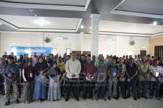 
 Anggota DPR RI dan BGN Sosialisasi Program Makan Bergizi Gratis di Manokwari