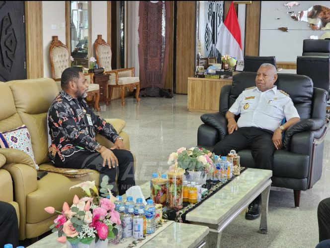 
 Bertemu Gubernur, Kakanwil Kemenag PB Sampaikan Sejumlah Program Kerja