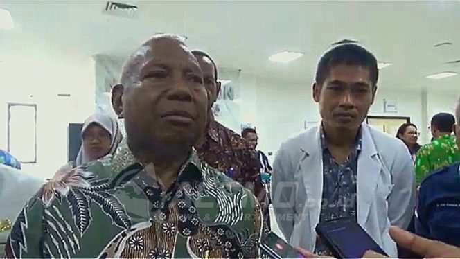 
 Gubernur Dominggus Mandacan Minta Masyarakat Manokwari Tidak Terprovokasi Kejadian Di Sorong